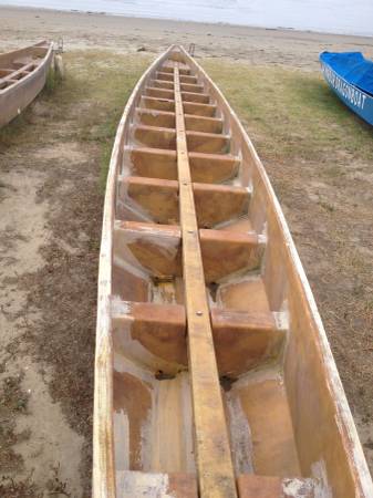 Free 40 foot dragon canoe hulls