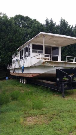 free houseboat