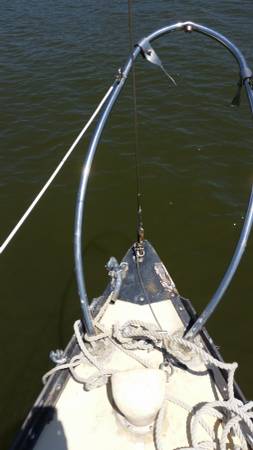 Hunter 25 bow pulpit