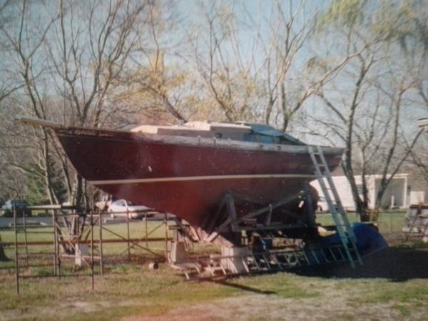 24 ft. sailboat fiberglass